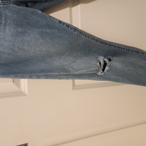 Express 14R distressed boot cut jeans - Picture 2 of 4